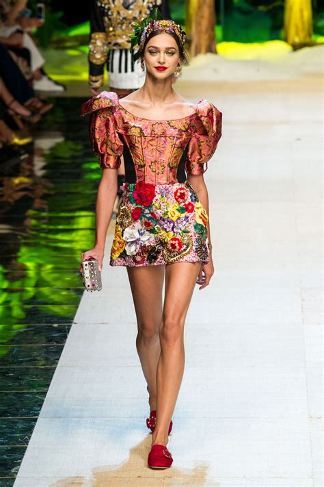 dolce gabbana summer 2017 collection|dolce and gabbana outfits.